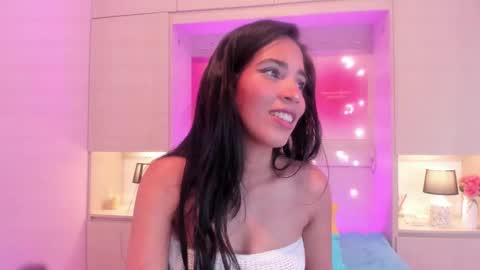 L I A  online show from October 7, 4:19 am