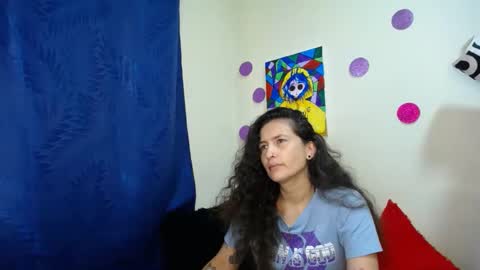 Snapshot of leyla_horny_bg chatting on October 17, 1:42 am leyla_horny_bg online show from October 17, 1:42 am