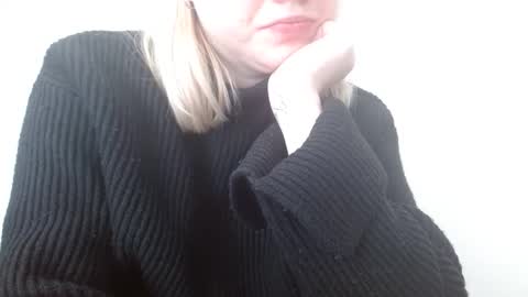 Leyla online show from April 11, 7:45 am