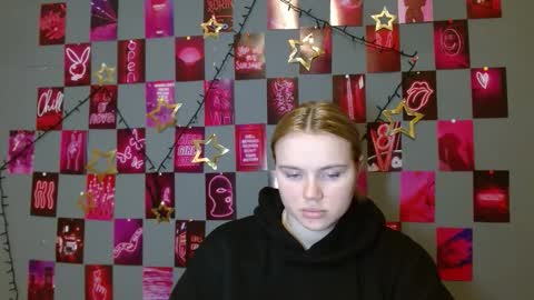 Leyla online show from December 19, 8:10 am