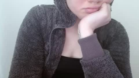 Leyla online show from April 8, 7:00 am