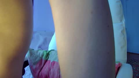 Snapshot of leysun7777 chatting on March 3, 9:33 am Leysun7 online show from March 3, 9:33 am