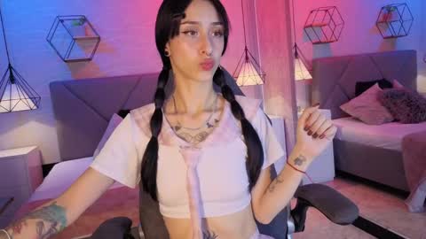 lhiam online show from April 5, 7:55 pm