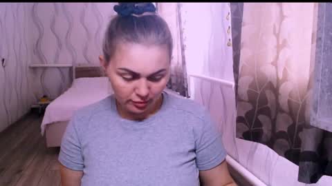 li_lit online show from April 27, 7:06 am