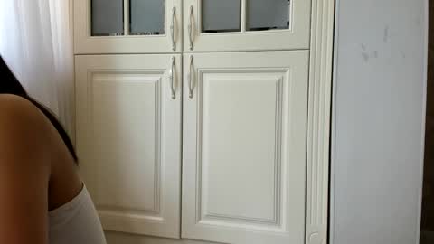 LEANNAA online show from September 13, 8:28 am