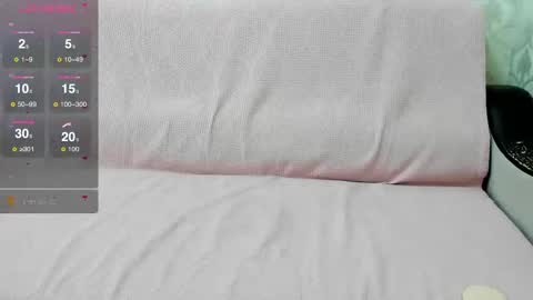 LEANNAA online show from February 6, 11:09 am