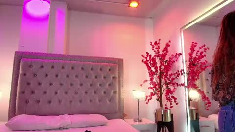 Lia  online show from April 22, 3:46 am