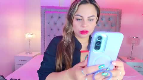 Lia  online show from March 6, 4:44 am