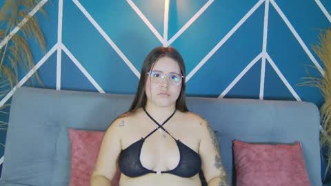 Lia Avalon online show from May 25, 11:38 am