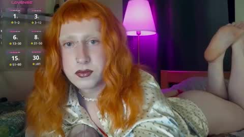 lia_grl online show from March 17, 11:43 pm