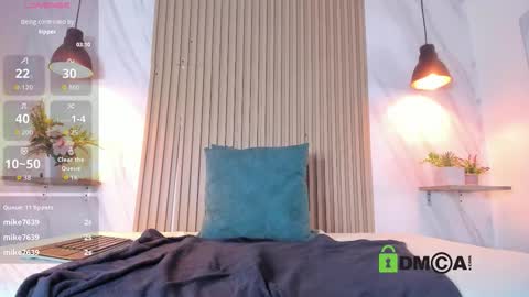 lia_harper_ online show from January 13, 8:27 pm