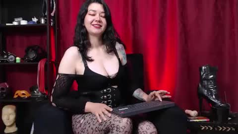 . online show from April 21, 9:33 pm