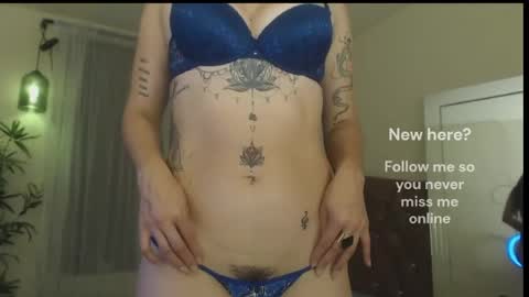 Lia  online show from June 17, 12:48 am