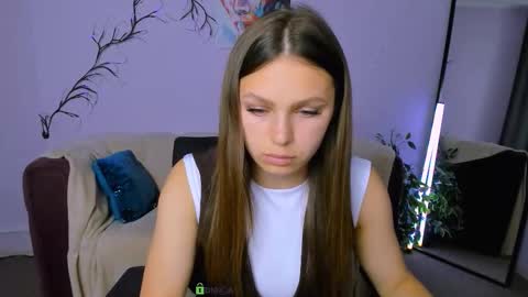 Snapshot of lia_sunset chatting on September 15, 12:06 pm Lia online show from September 15, 12:06 pm