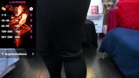 Lia Taylor online show from February 11, 6:55 pm