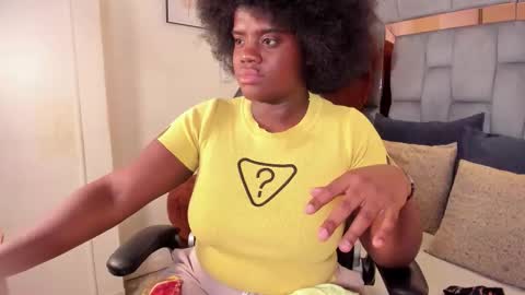 liaa_rosee online show from December 14, 2:29 am