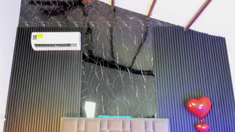 Liah Fontaine online show from February 19, 11:53 am