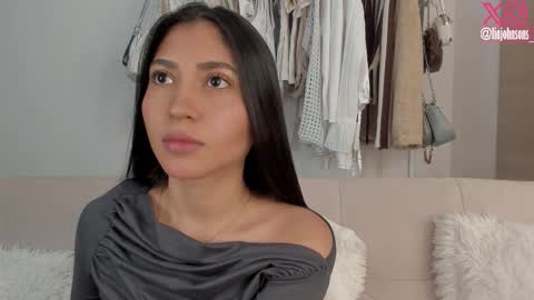 Lia Johnsons online show from March 3, 2:07 am