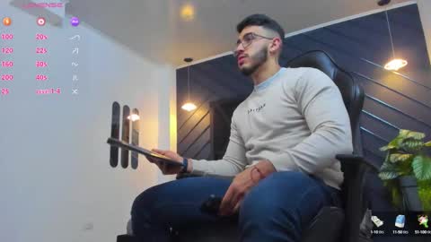 LIAM KLEIN online show from October 16, 11:32 am