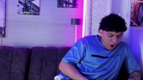 liam online show from December 5, 12:58 pm