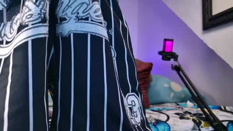 My name is Liam... Nice to meet you  dont forget to follow me online show from April 9, 4:38 am