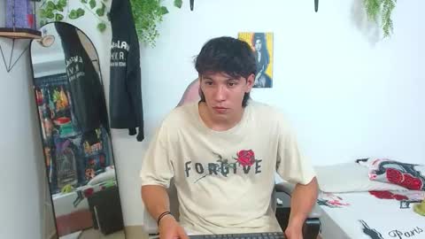 liamxul online show from September 9, 7:03 pm