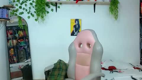 liamxul online show from September 24, 7:20 pm