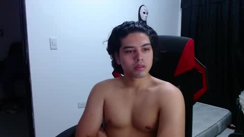 liamrides online show from November 22, 4:33 am