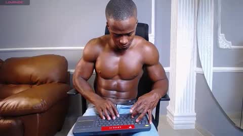 LiamRivers online show from November 27, 7:54 pm