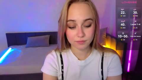 Liana online show from September 18, 2:37 am