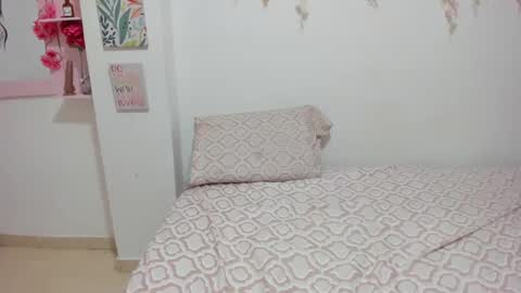 liana_hot12 online show from September 29, 3:44 pm