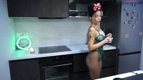 LianiLoverx online show from October 29, 1:51 am