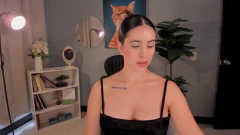 Lia online show from January 9, 1:17 pm