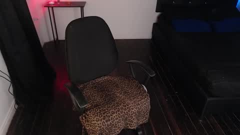 LiaScarlett online show from December 1, 11:51 pm