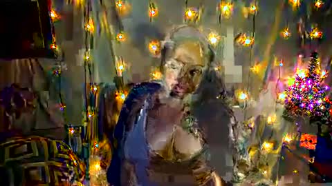 Snapshot of libertaamore chatting on December 10, 11:51 pm Liberta online show from December 10, 11:51 pm