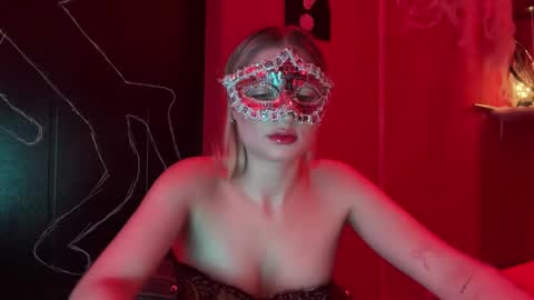 librelover online show from October 30, 11:38 pm