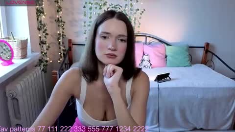 Welcome guys in my room Im Claire online show from October 23, 1:12 pm