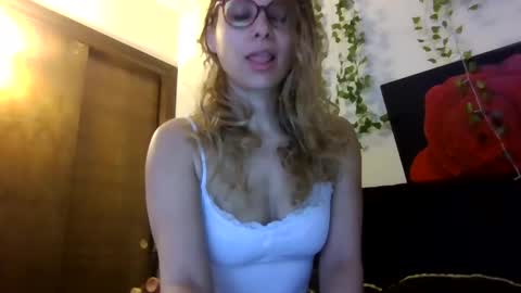 lickablemiami online show from March 17, 2:55 pm