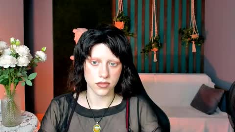 Hey My name is Lida online show from May 26, 9:26 am