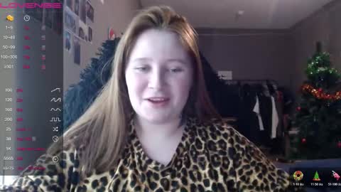 light_lunaa online show from January 6, 5:28 pm