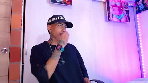 Daniel online show from November 20, 2:25 pm