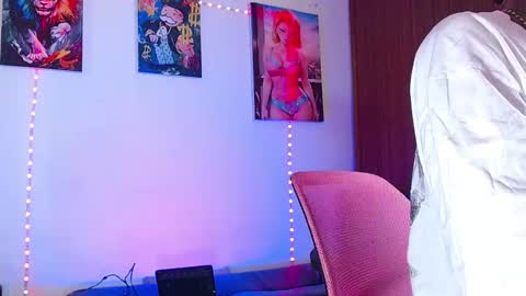 Daniel online show from January 5, 9:07 pm