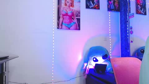 Daniel online show from November 12, 5:37 pm