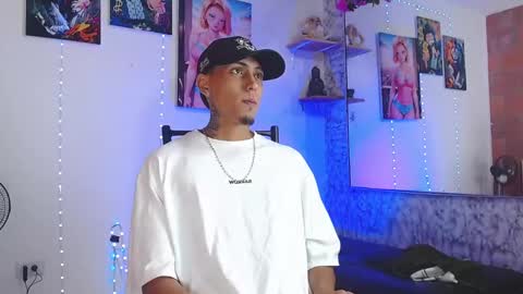 Daniel online show from October 19, 2:33 pm