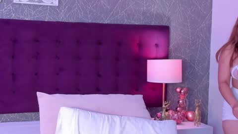 Lia  online show from November 24, 10:52 pm