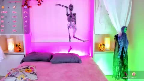         online show from October 14, 11:46 am