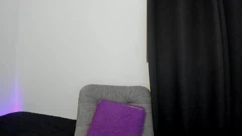 Lily Moore online show from March 13, 9:12 am