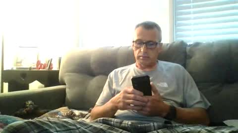 Like2watchuwatchme online show from October 29, 1:24 pm