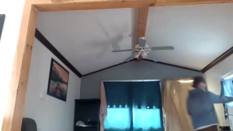 St pierre online show from March 22, 3:49 pm