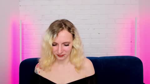 likilip online show from November 2, 8:25 am